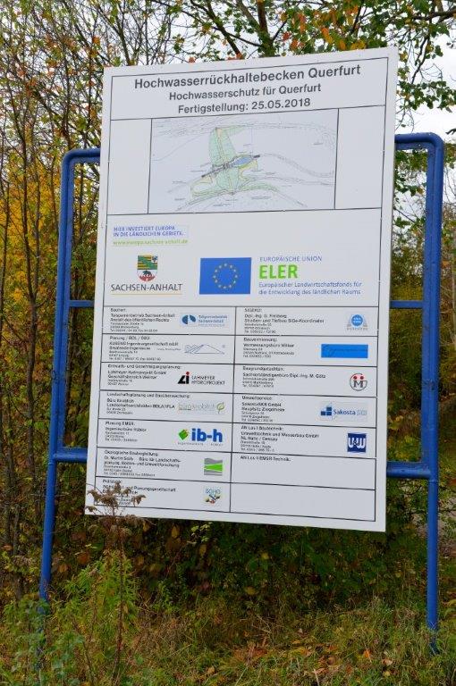ELER-Bauschild zum Hochwasserrückhaltebecken Querfurt