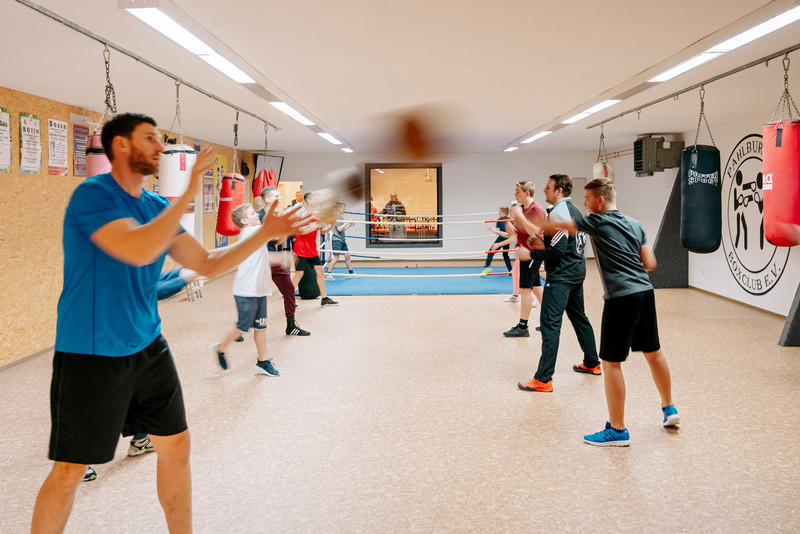 Nachwuchsboxer beim Training