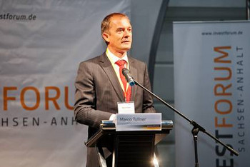 Wissenschaftsstaatssekretär Marco Tullner bei der Eröffnung des INVESTFORUMS 2012. Foto: Univations GmbH
